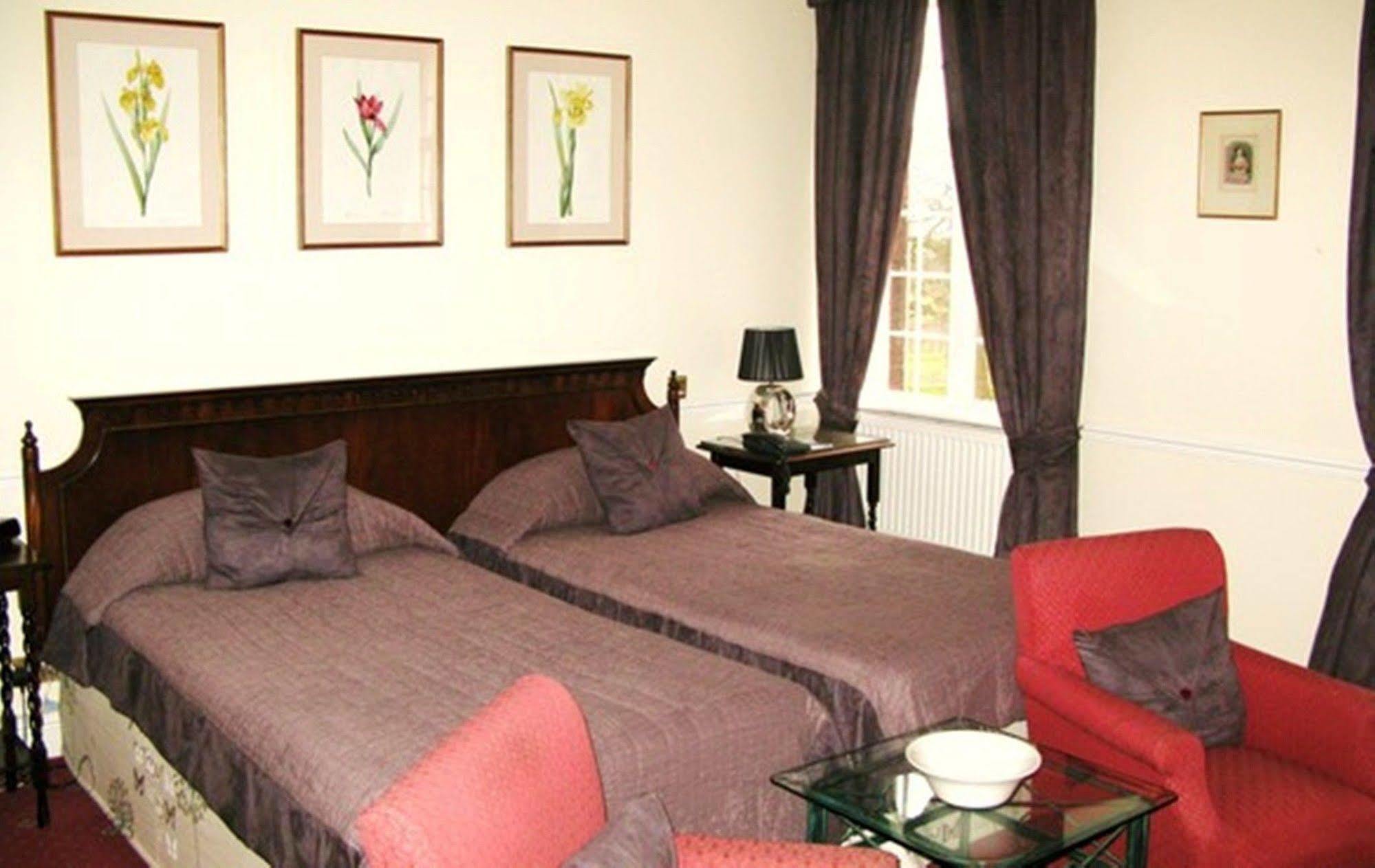 טרפורלי Willington Hall Hotel מראה חיצוני תמונה